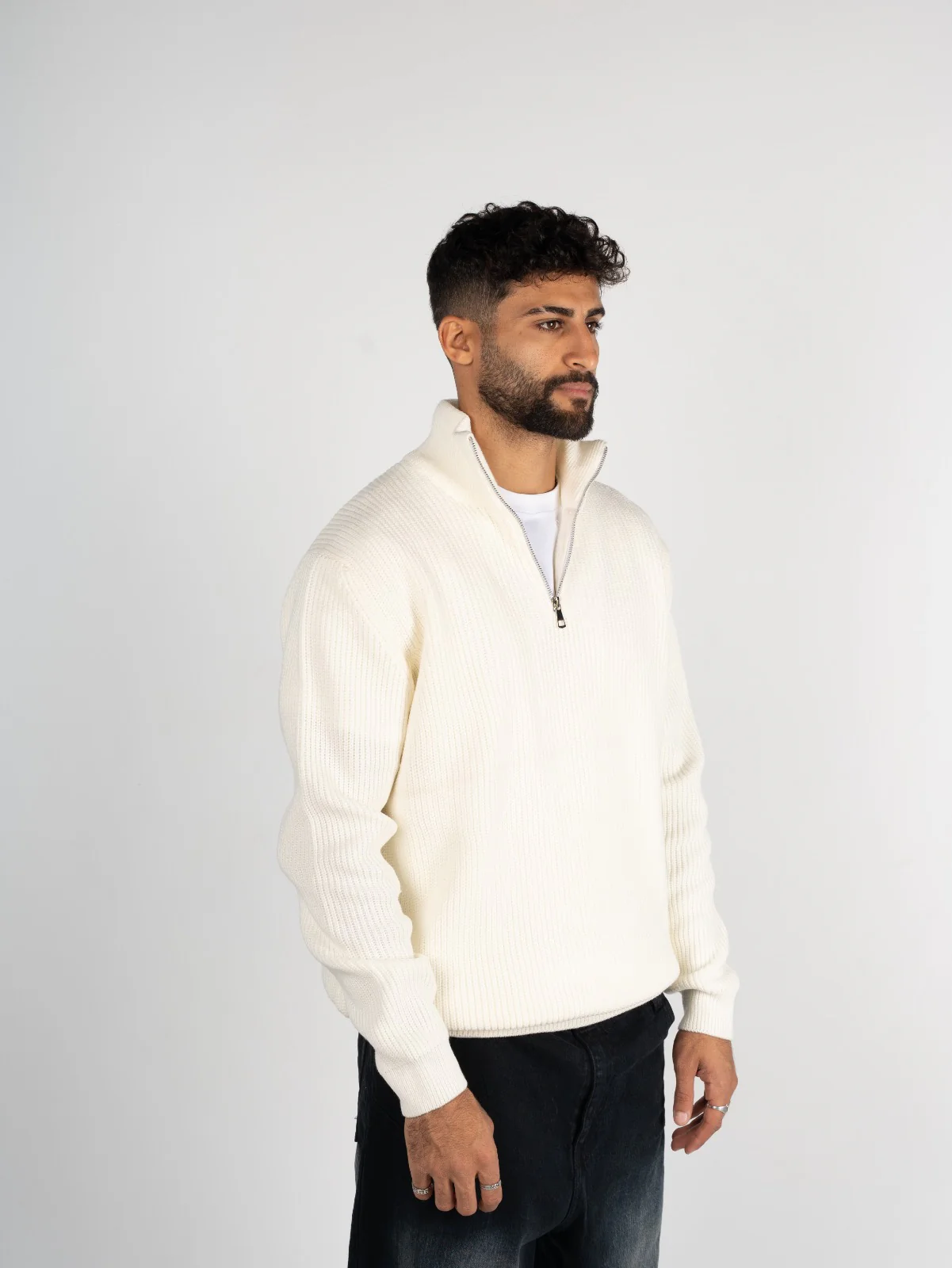 Knitted Quarter Zipper - Image 10