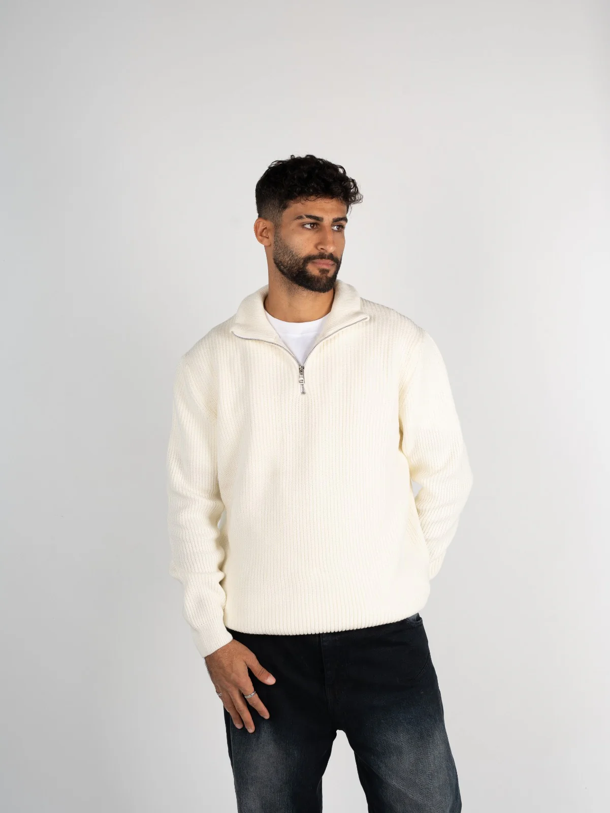 Knitted Quarter Zipper - Image 9